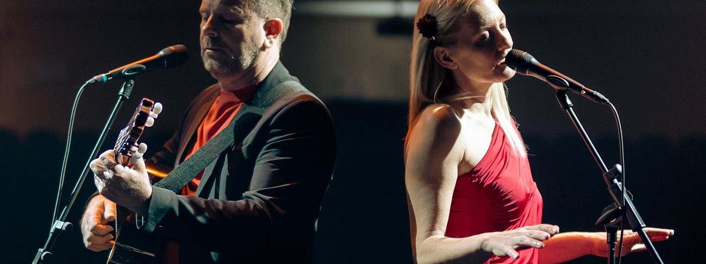 Intimni koncert na ulici: BosaZnova