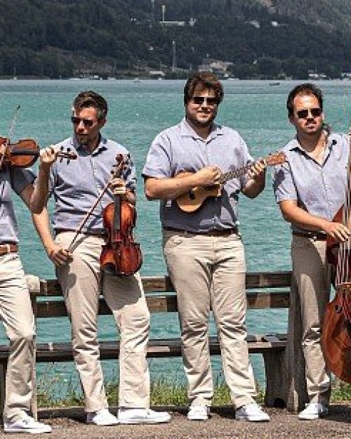 Intimni koncert na ulici: Podokničarji