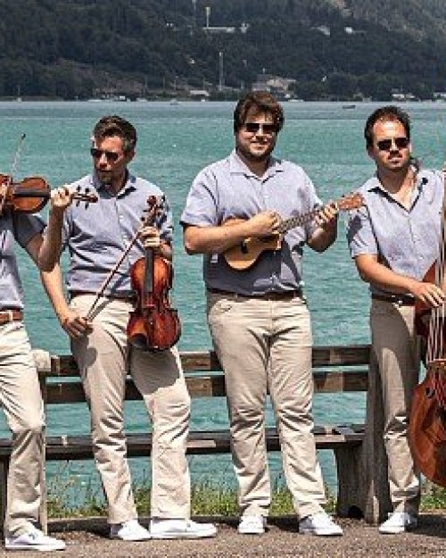 Intimni koncert na ulici: Podokničarji