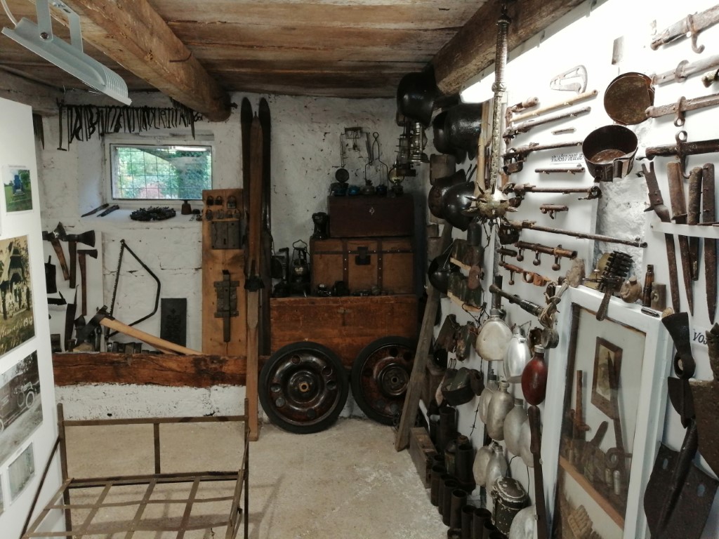Private collection of technical heritage and ethnological technology