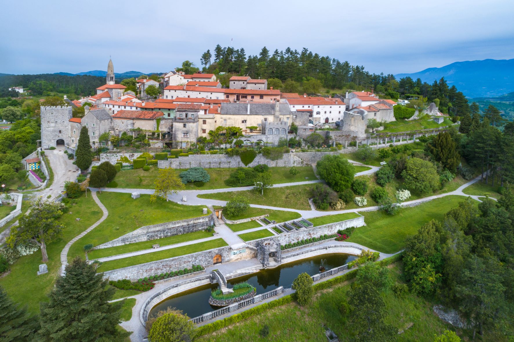 Odobren projekt Vrtovi Krasa