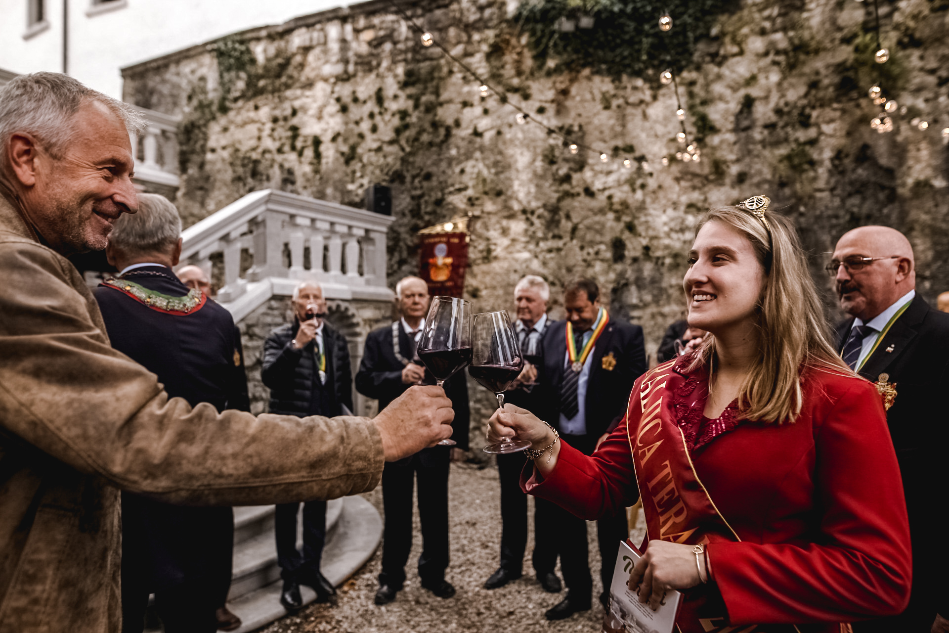 Martinovanje na Krasu domače in tuje obiskovalce navdušilo z odprtimi kletmi, kulinaričnimi razvajanji, športom in rock'n'rollom