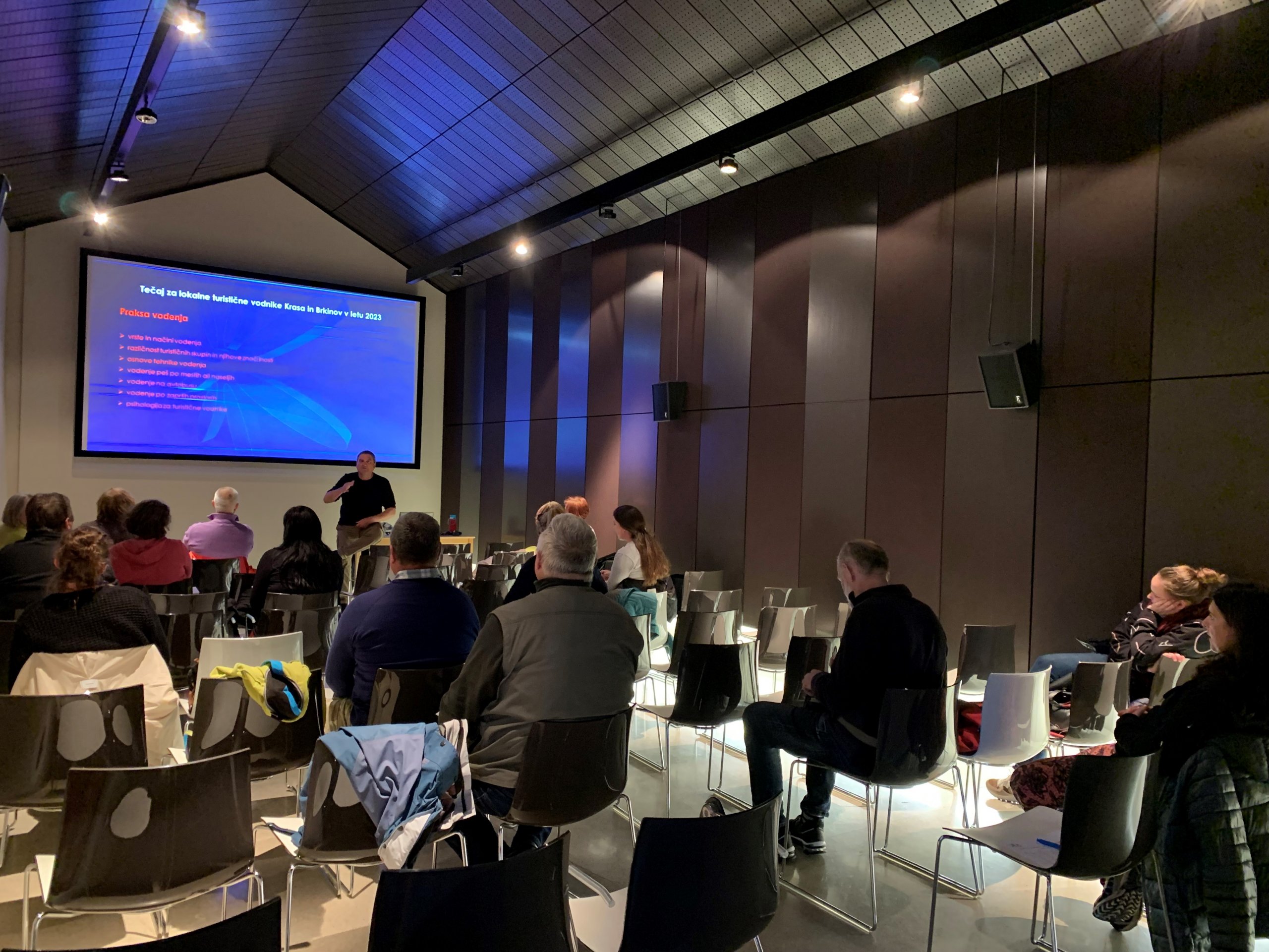 Soglasja za objavo osebnih podatkov in oddaja dnevnikov vodenj