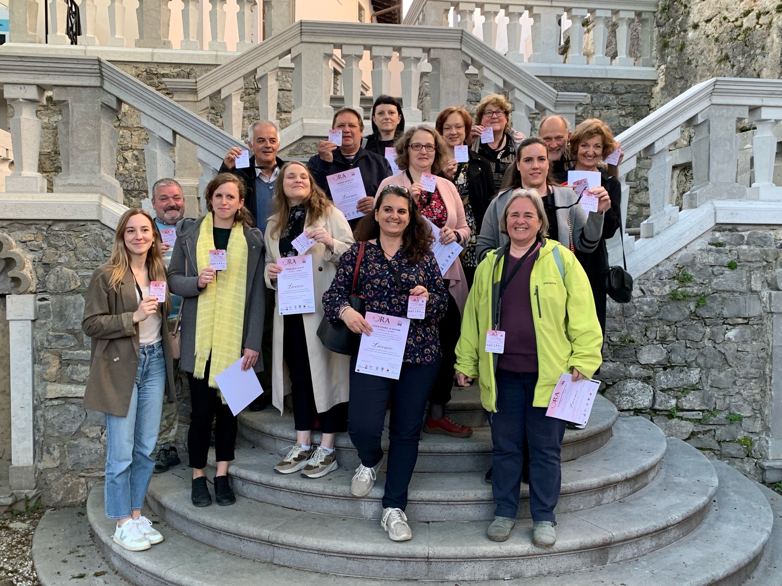 Soglasja za objavo osebnih podatkov in oddaja dnevnikov vodenj