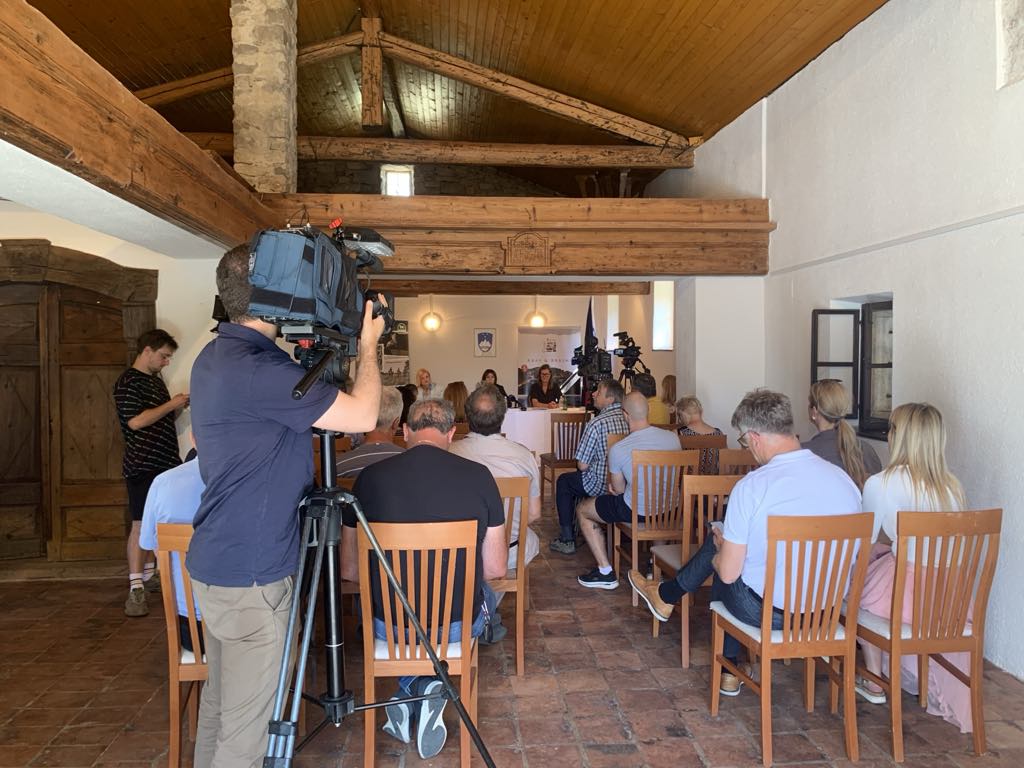 ORA Krasa in Brkinov odpira nov Turistično informacijski center v Kobilarni Lipica