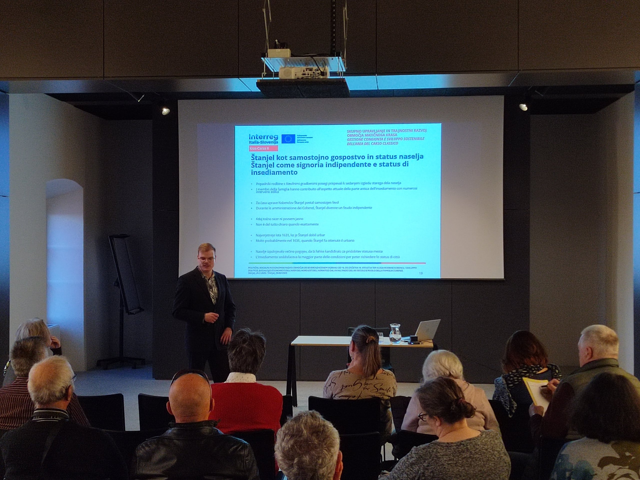 Novoveški razvoj prostora med Alpami in Jadranom v luči rodbine Kobencl