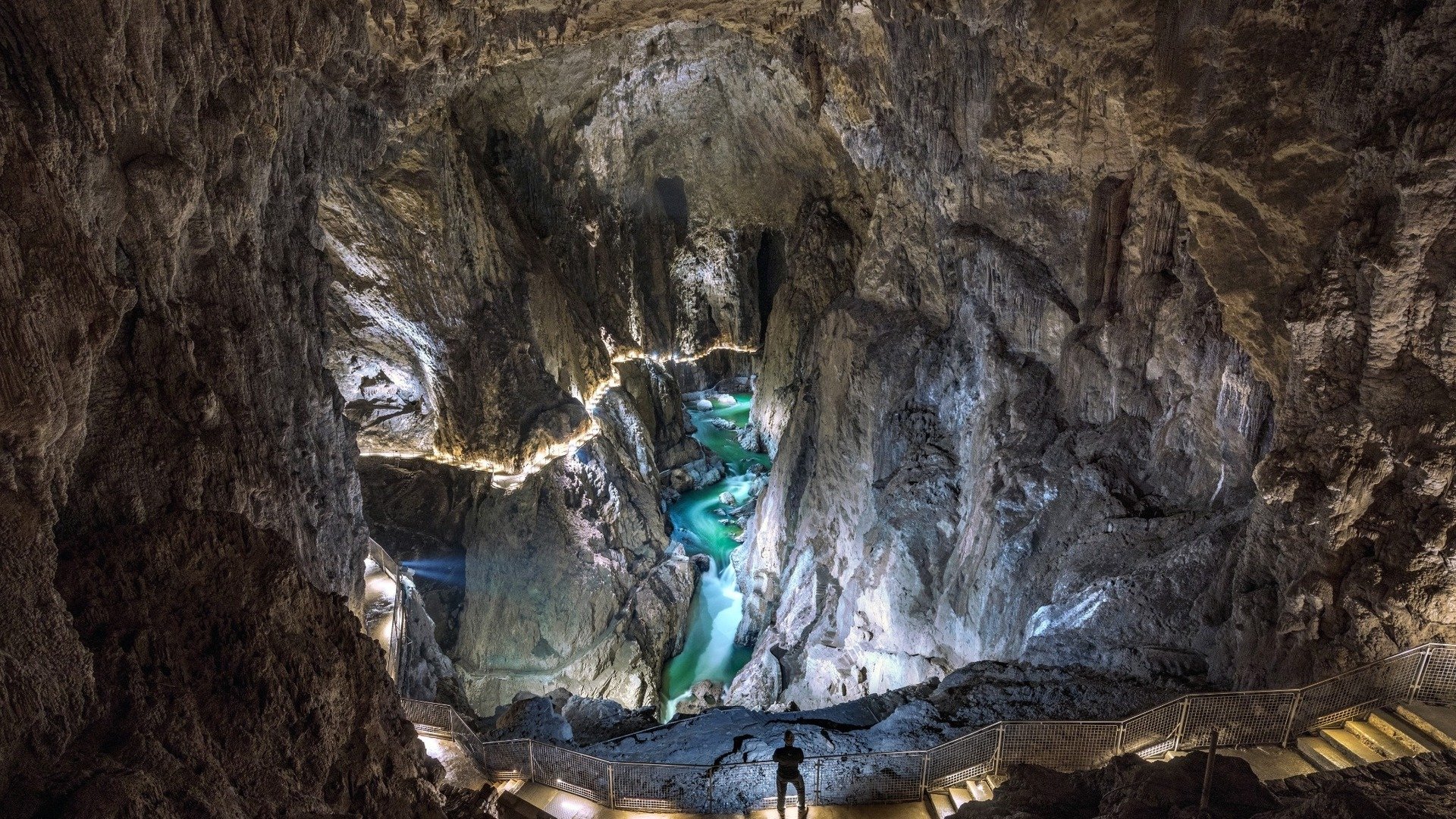 Škocjan-Höhlen: Reise durch einen unterirdischen Canyon