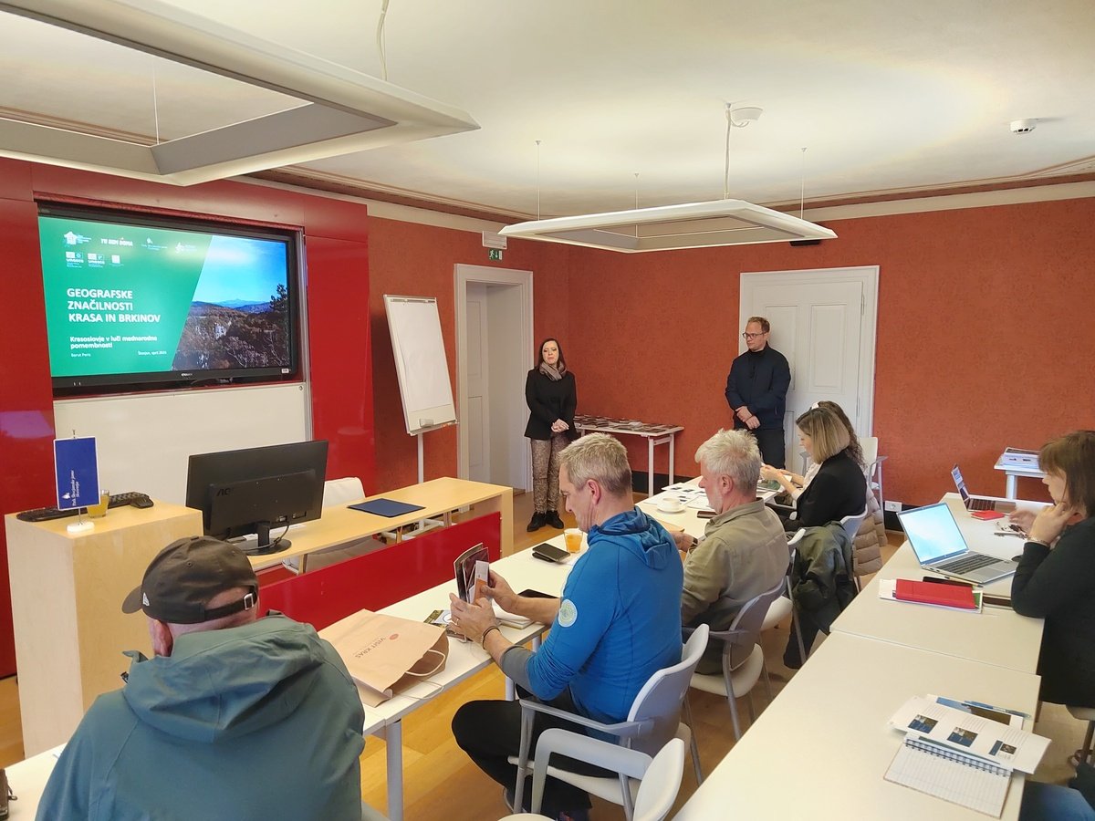 Zaključek predavanj v okviru 7. tečaja za lokalne turistične vodnike