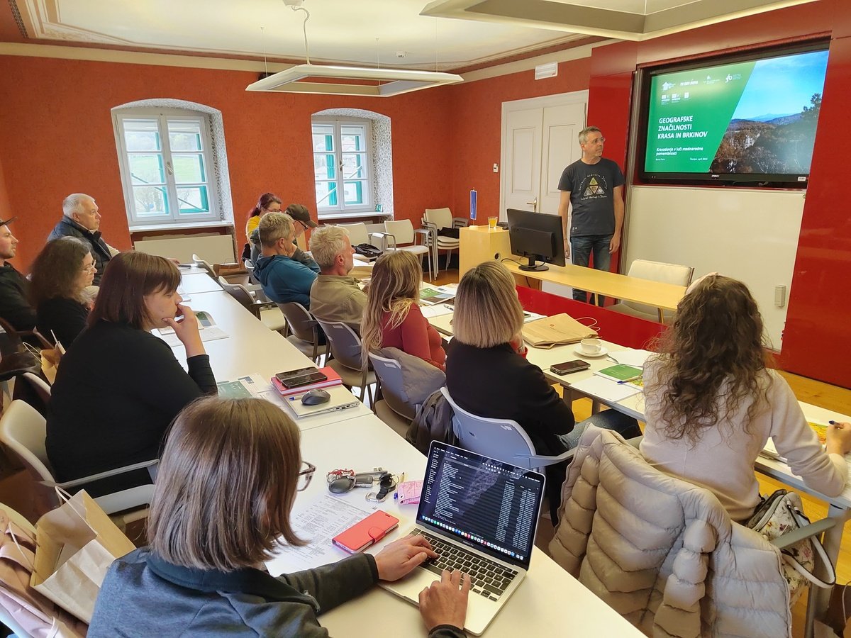 Zaključek predavanj v okviru 7. tečaja za lokalne turistične vodnike