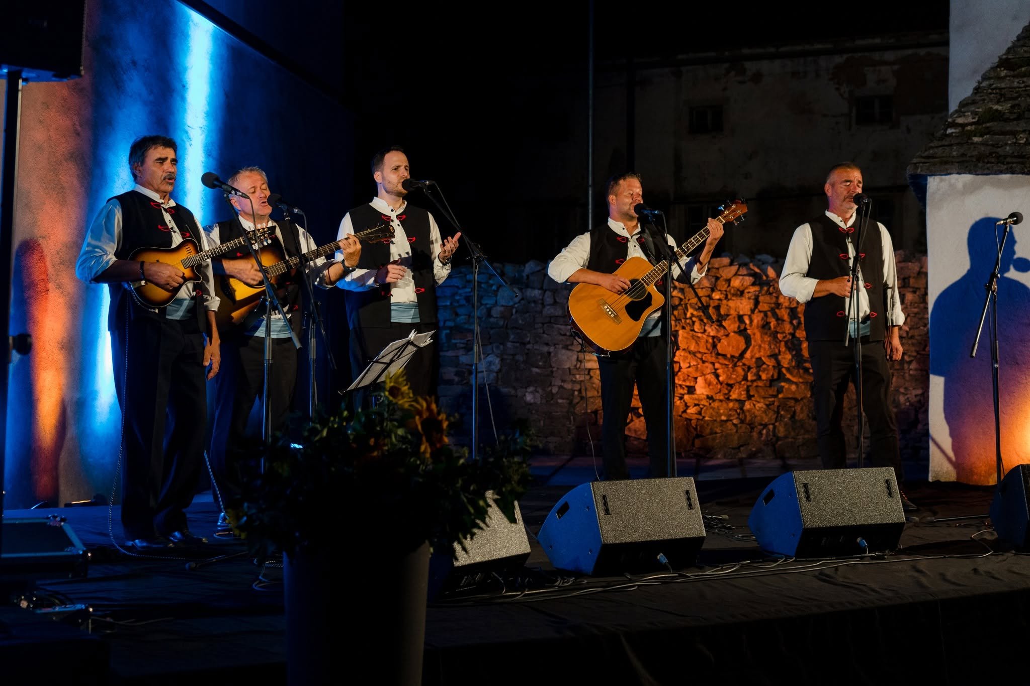 Večer dalmatinskih melodij s klapo Leut